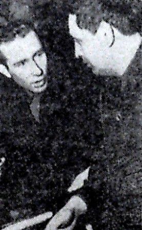 Титов В.  начальник отдела добычи ТБТФ  и начальник экспедиции В. Вербицкий - 15  февраль 1967