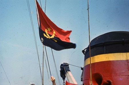 Эстрыбпром под чужим флагом  - Головач А.