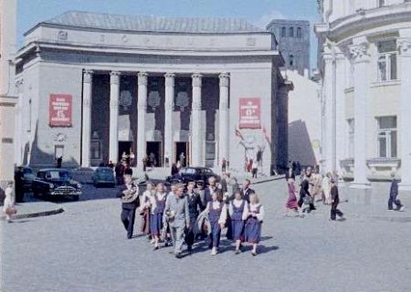 Вана-пости и  кинотеатр  "Сыпрус" - 1955 год