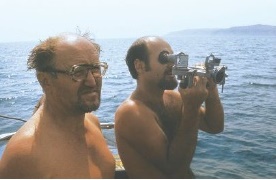 Шамрай Александр ( справа ) и руководитель  Боспорского подводного  археологического  отряда ЛОИА АН СССР 1982