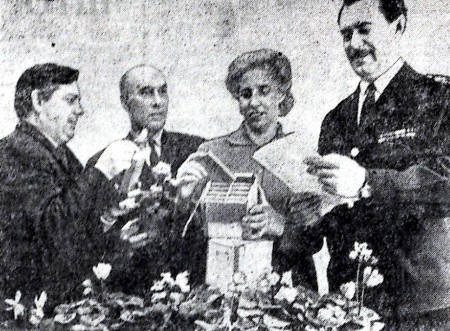 поздравление женщин в ТБТФ - 8 марта  1968