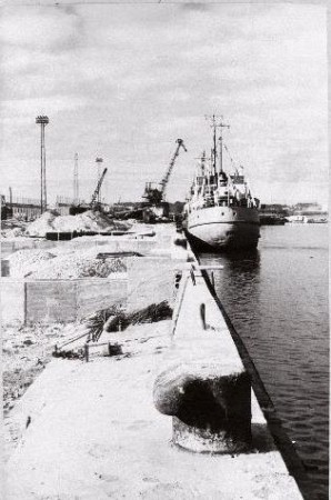 Новый Рыбный порт строится.  0 9 1963