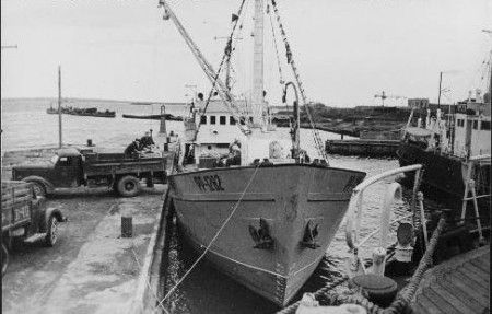 РР-1282 "Коплиранд".  в рыбном порту в 1956 году