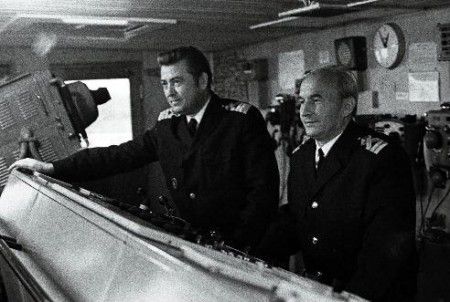 В. Зимовский - капитан-директор РТМС Батилиман и старпом  М. Чебуханов - 1975 год