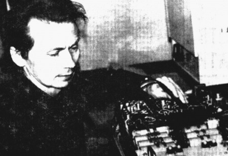 Вяльямяэ Энн  бригадир по ремонту радиопередающей аппаратуры почти 25 работает в объединении  - ЭРНК Эстрыбпром 29 05 1986