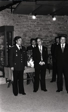 Награждение Сусского В. в его юбилей в Морском музее -  1982
