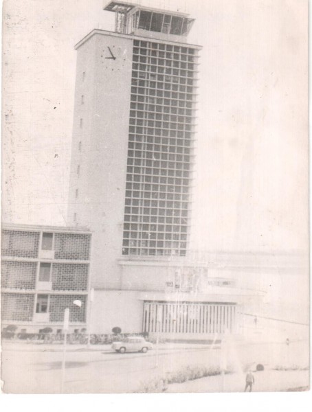 Перелет на подмену 1969 год Москва- Алжир- Конакри- Дакар.Посадка в аэропорту Алжир.
