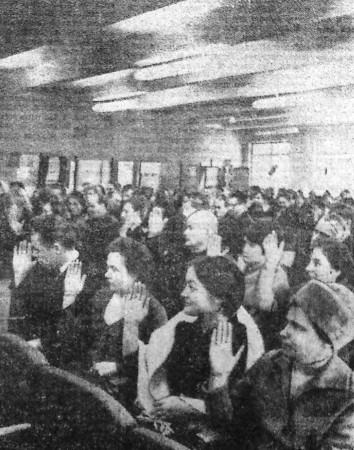 В актовом зале работники ТБТФ – ТБОРФ 14 02 1969