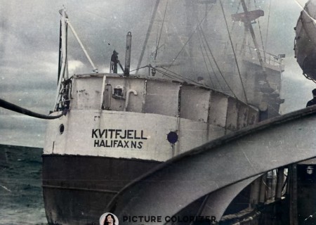 Андреев Николай Иванович _ канадское судно после спасения Ураганом