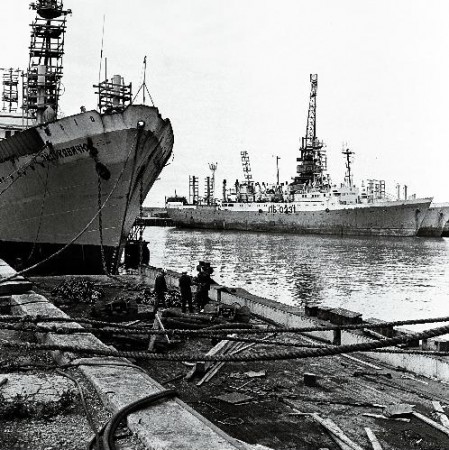 Доки корабельно-ремонтного цеха Объединения 1977