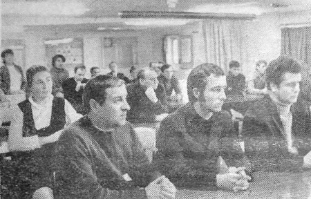 Экипаж судна на награждении - ТР Ботнический залив 09 01 1973