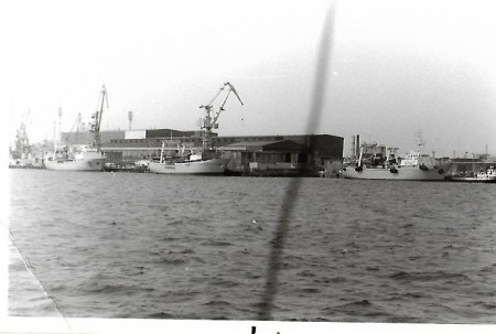 На МСБ Неотразимый в порту Штральзунд. 1986 год