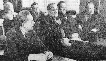 Работники ТБТФ на встрече с кандидатом в депутаты Хольцманн Тойво ст. инженер ТО - 02 03 1969