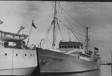 РМС-1530  в Таллиннской рыбной гавани 1956 год