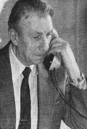 Буко Альбин Филиппович инспектор отдела кадров –  Эстрыбпром 09 05 1986