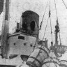 Погрузка бочкотары на пароход перед отправлением на промысел -  ПБ Урал 10 04 1968
