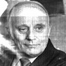 Титов Борис Николаевич групповой инженер-механик MCC, 30 лет в объединении, 18 апреля ему исполняется 60 лет  - Эстрыбпром 04 04 1989