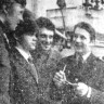 Строганов Сергей старший механик СРТ 4479 (в центре с блокнотом )  награжден медалью За доблестный труд 6 сентября 1970