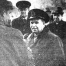 Тамм  Ф.  М. капитан БМРТ-227 - его встречают на  Балтийском вокзале с XXIVсъезда КПСС  - 14 04 1971