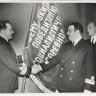капитан директор ТР  Иней - А.  Сиимер  получает  переходящее  красное  знамя  1964 год