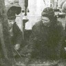Воробьев В.  газоэлектросварщик (слева) и слесарь-корпусник М. Жариков –    04 04 1991