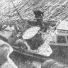 ПР Альбатрос принимает рыбу от колхозников - 20 08 1966