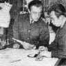 Аллаперт Э. 2-й помощник капитана и 3-й помощник Флегонтов Ю. МСБ Ураган    5 августа 1970