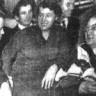 Юлия Пегельман и ее дочь Сильвия на встрече с экипажем – ТР Ханс Пегельман 17 01 1970