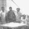 Мавританским морякам,  работающим в  рейсе  на  борту судна, пришлась по душе увлекательная игра Корона -  РTMC-7508  Батилиман 19 01 1984  Фото  И.  Ильинского.