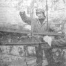 Закацюра Борис  боцман, руководит съемкой бимсов во время ремонта в Ленинграде - ТР Иней 16 11 1974