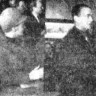 Стюфу Альберту Яковлевичу сменному инженеру ТМРП  вручает юбилейную медаль ветерана труда   В. Я. Теносаар – 17 04 1970